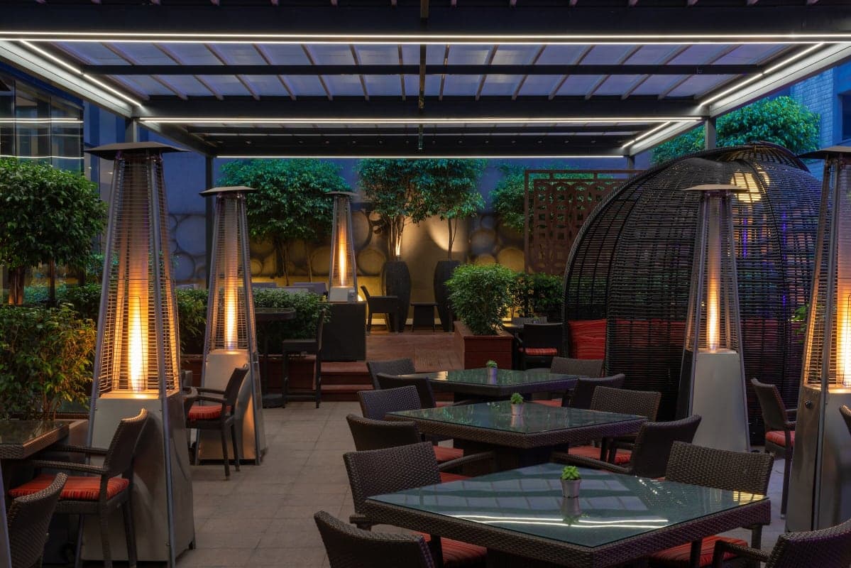 Signature Lounge